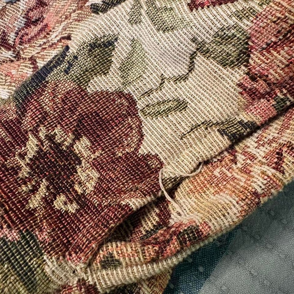 Tapestry shorts - Picture 3 of 4